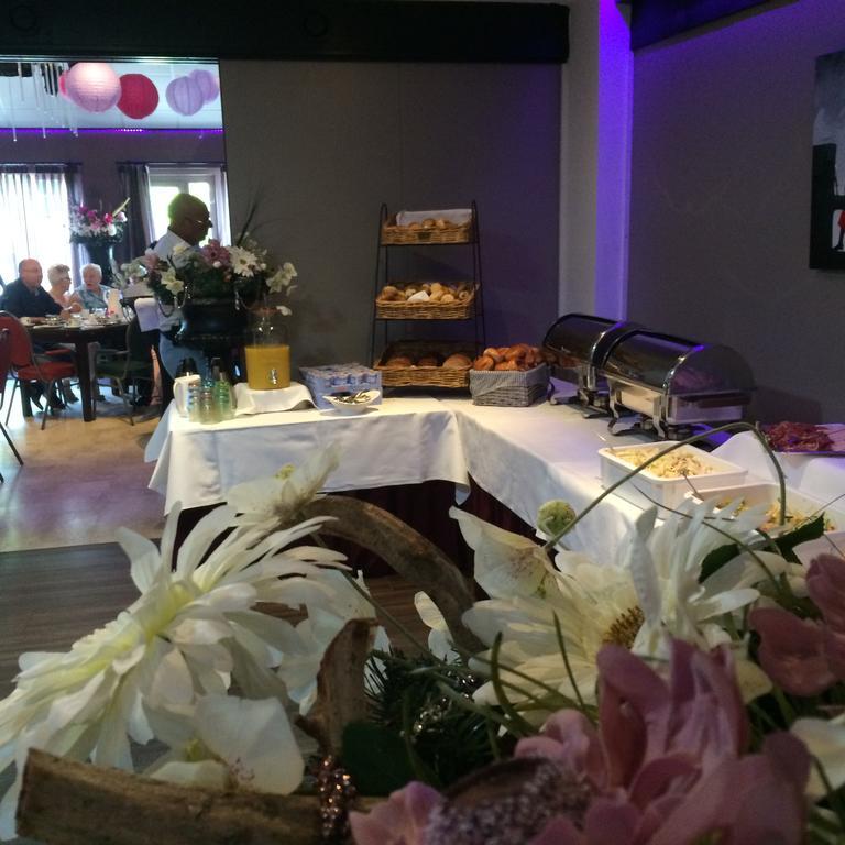 Hotel Restaurant Cafe Houben Nunhem Экстерьер фото